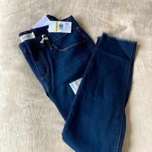 Jessica Simpson Kiss Me Super Skinny NEW WITH TAGS SIZE 29 dark blue